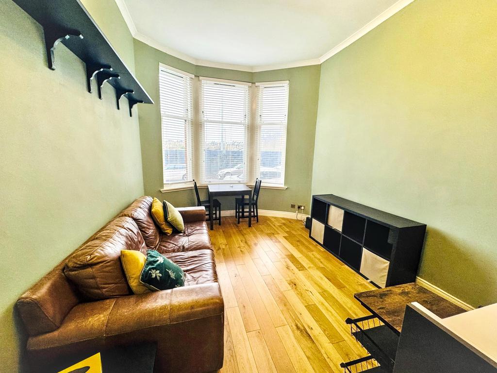 Lounge 1