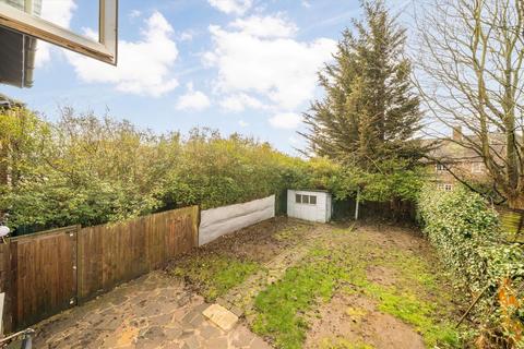 undefined, Yew Tree Road, London W12