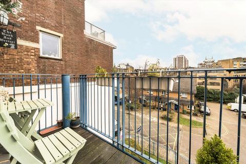 1 bedroom flat for sale, Woodger Road, London W12
