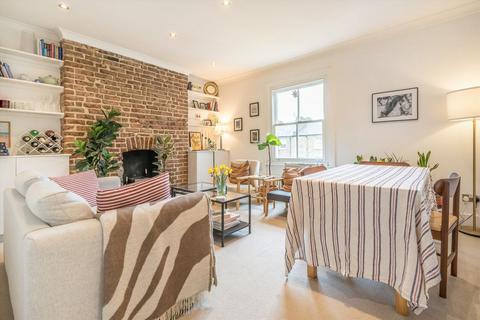 2 bedroom flat for sale, Coningham Road, London W12