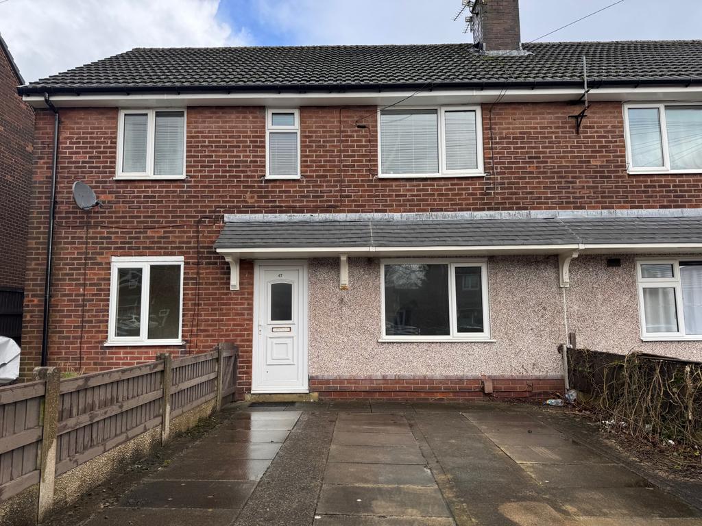 2 bed flat for sale St. Elizabeths Road, Aspull W