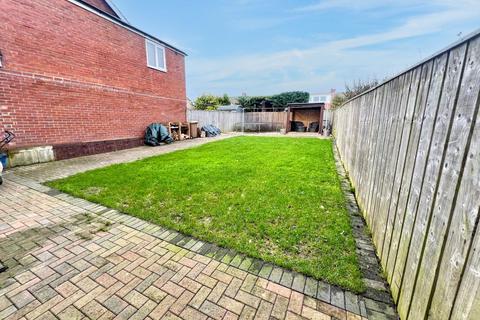 3 bedroom semi-detached house for sale, Woodburn Drive, Whitley Lodge, Whitley Bay, Tyne and Wear, NE26 3HS