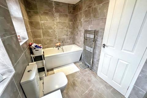 3 bedroom semi-detached house for sale, Woodburn Drive, Whitley Lodge, Whitley Bay, Tyne and Wear, NE26 3HS