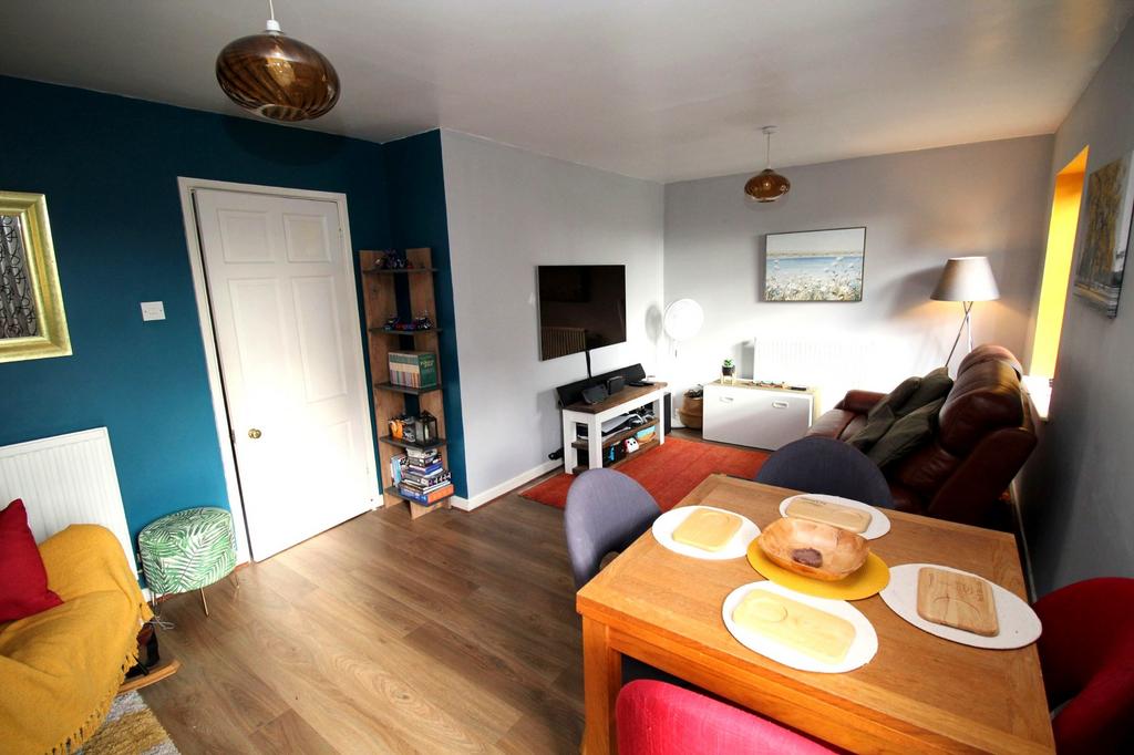 Sitting room 2.jpeg