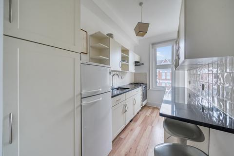 2 bedroom flat for sale, Beckwith Road, Herne Hill, London, SE24