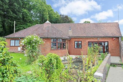 undefined, Eling Hill, Hampshire SO40