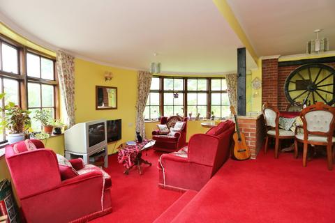 undefined, Eling Hill, Hampshire SO40