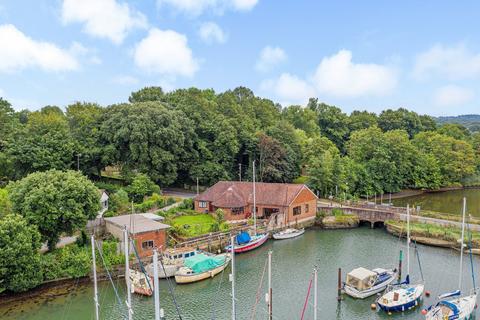 undefined, Eling Hill, Hampshire SO40