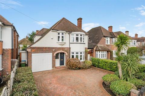 3 bedroom detached house for sale, Hillmont Road, Esher