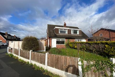 3 bedroom semi-detached house for sale, Coleridge Way, Crewe