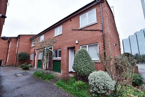 undefined, Iffley Close, Uxbridge, UB8