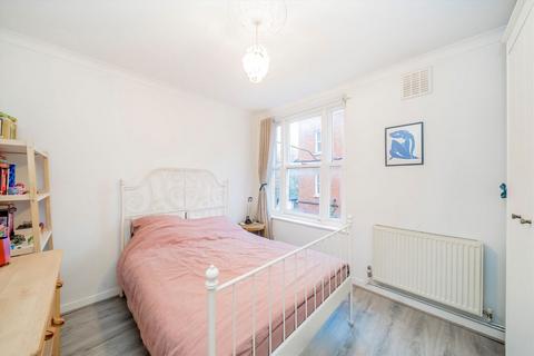 1 bedroom flat for sale, Highbury Grange, London N5