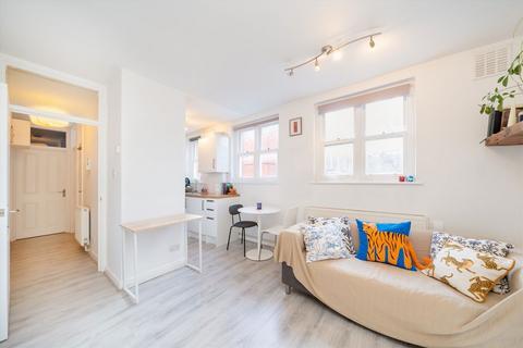 1 bedroom flat for sale, Highbury Grange, London N5