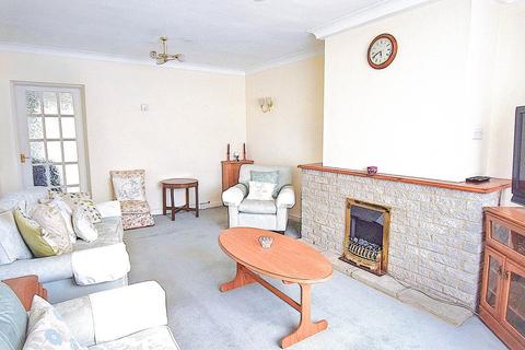 3 bedroom semi-detached house for sale, Larkfield Road, Sevenoaks, TN13