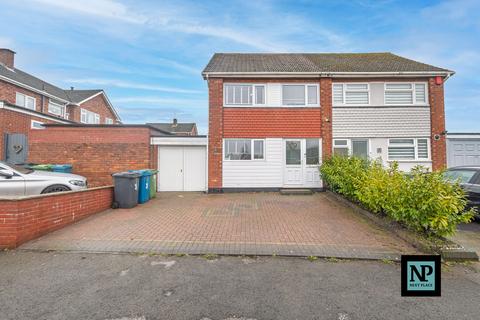 3 bedroom semi-detached house for sale, Redwell Close, Tamworth, B77