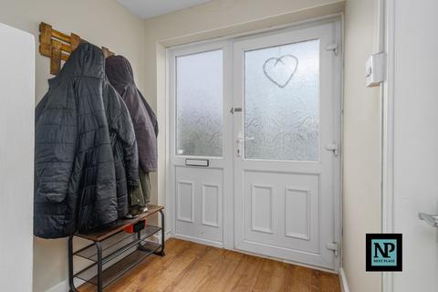 3 bedroom semi-detached house for sale, Redwell Close, Tamworth, B77