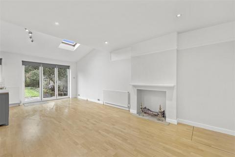 undefined, Tower Road, Epping