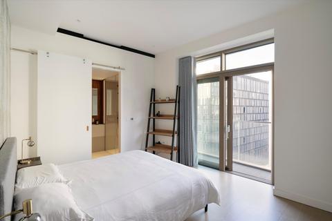 3 bedroom flat for sale, Lewis Cubitt Walk, London N1C