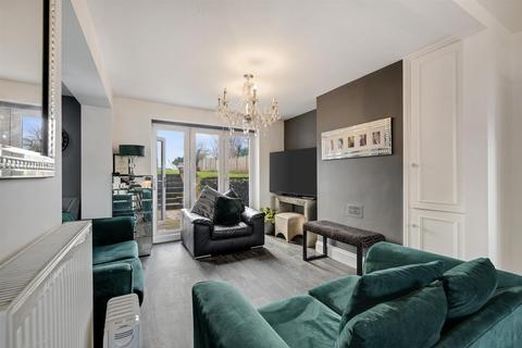 5 bedroom semi-detached house for sale, Layhams Road, West Wickham, BR4