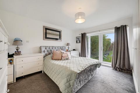 5 bedroom semi-detached house for sale, Layhams Road, West Wickham, BR4