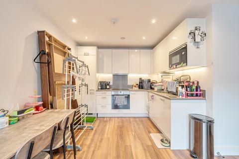 undefined, Drake Way, Reading, Berkshire
