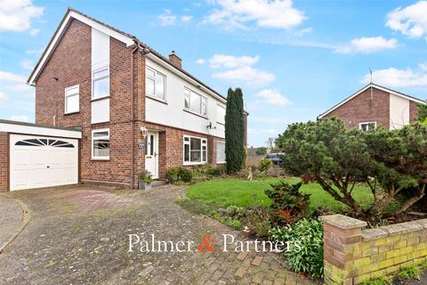 Meadway, Lawford, Manningtree, Essex, CO11