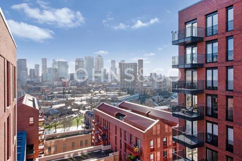 1 bedroom apartment to rent, Bowline House, Heron Wharf, London, E14