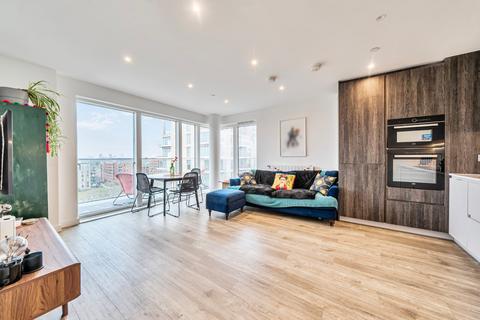 2 bedroom flat for sale, Whittle Road, Kidbrooke Village, London, SE3
