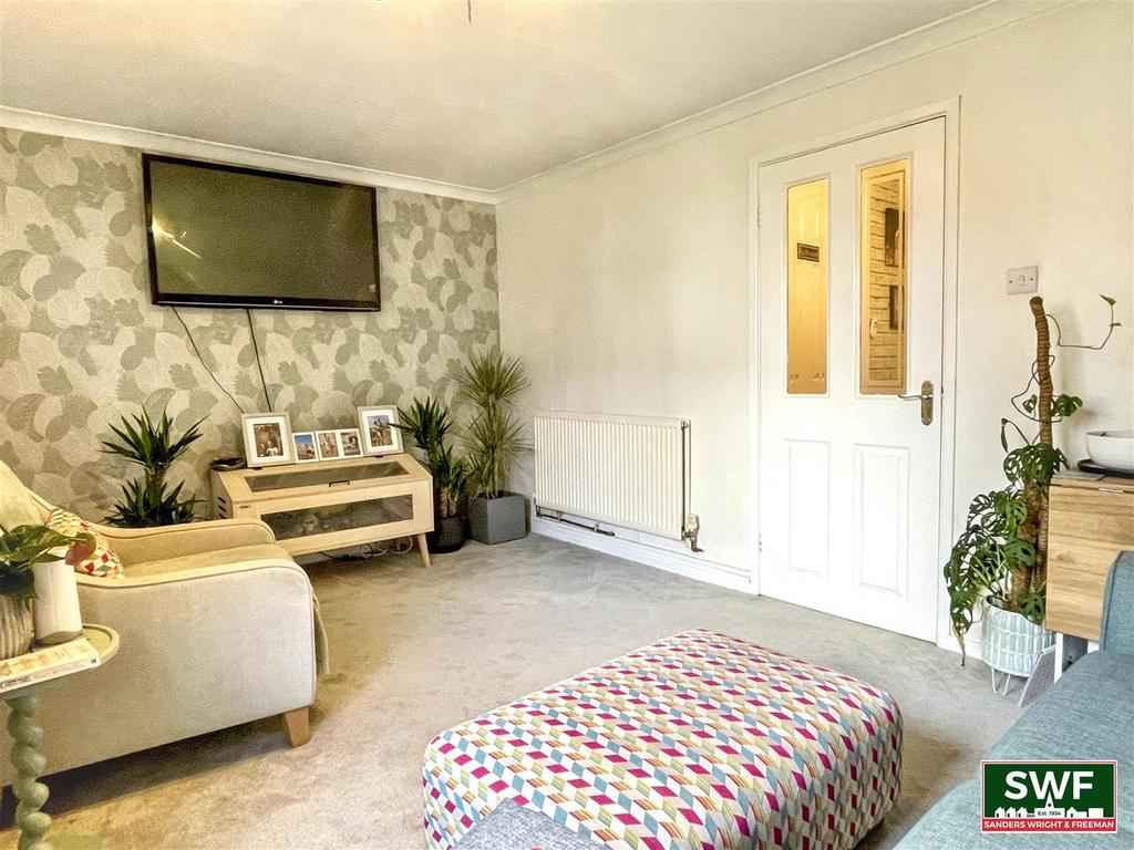 Living room2.jpg
