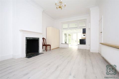 3 bedroom apartment for sale, Great North Road, London, N6