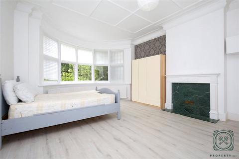 3 bedroom apartment for sale, Great North Road, London, N6