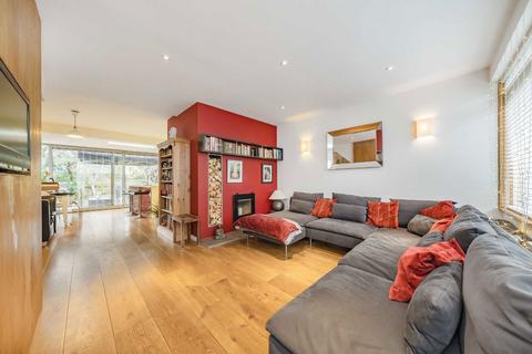 3 bedroom terraced house for sale, The Cedars, Teddington TW11