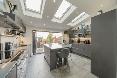 undefined, Lisbon Avenue, Twickenham TW2