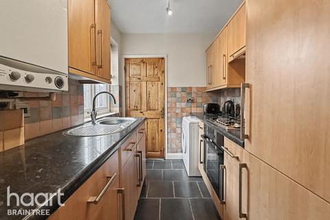 3 bedroom terraced house for sale, Coggeshall Road, Braintree