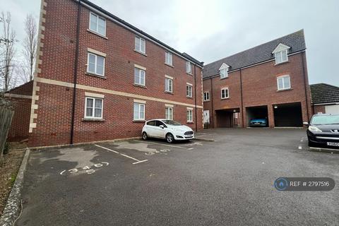 2 bedroom flat to rent, Tuffley Lan, Gloucester, GL4