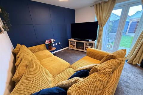 3 bedroom semi-detached house for sale, Logan Place, Kidderminster, Worcestershire, DY11