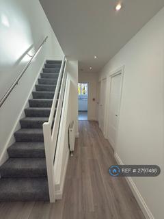 undefined, How Wood, Park Street, St. Albans, AL2
