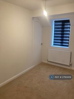 1 bedroom semi-detached house to rent, Bosham Close, Reading, RG6
