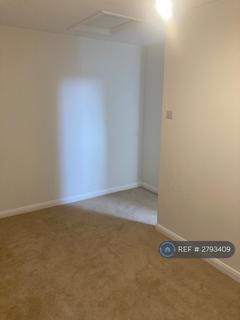 1 bedroom semi-detached house to rent, Bosham Close, Reading, RG6