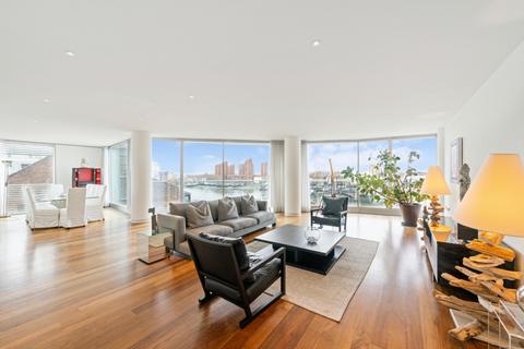 3 bedroom apartment for sale, Albion Riverside, London, SW11
