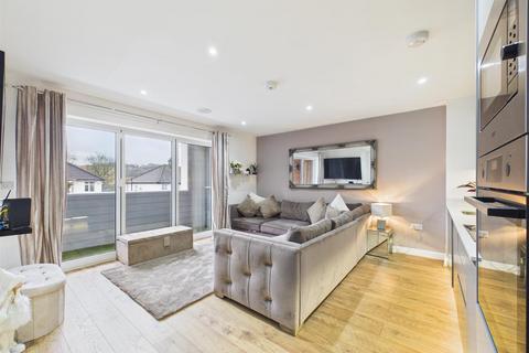 undefined, South Drive, Coulsdon CR5