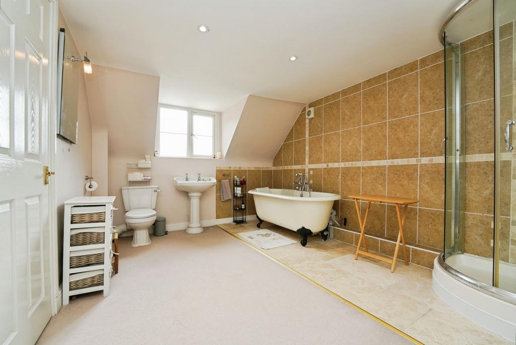 Ensuite