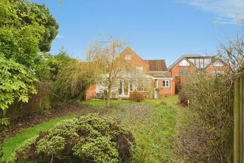 6 bedroom detached house for sale, Wychavon