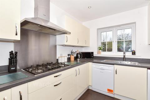 undefined, Poynder Drive, Snodland ME6