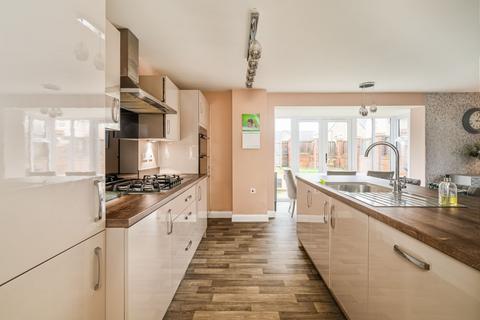 undefined, Heathfield Lane, Birkenshaw