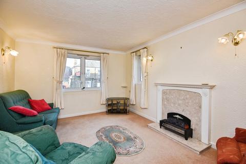 2 bedroom flat for sale, Ribblesdale Court, Euston Road, Morecambe, Lancashire, LA4