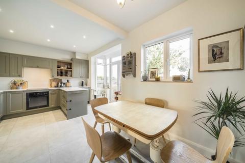 3 bedroom terraced house for sale, Broadwater Road, London SW17