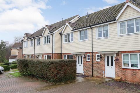 Deer Way, Horsham