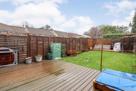 undefined, Deer Way, Horsham