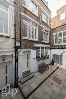 undefined, Beak Street, Soho, W1F